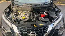 Nissan Juke 1.0 DiG-T N-Connecta 5dr Petrol Hatchback